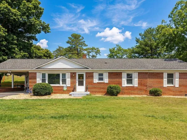 1333 Middlebrook Rd, Staunton, VA 24401