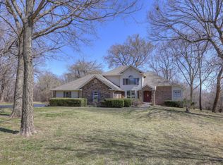 304 Fox Ridge Dr, Joplin, MO 64801