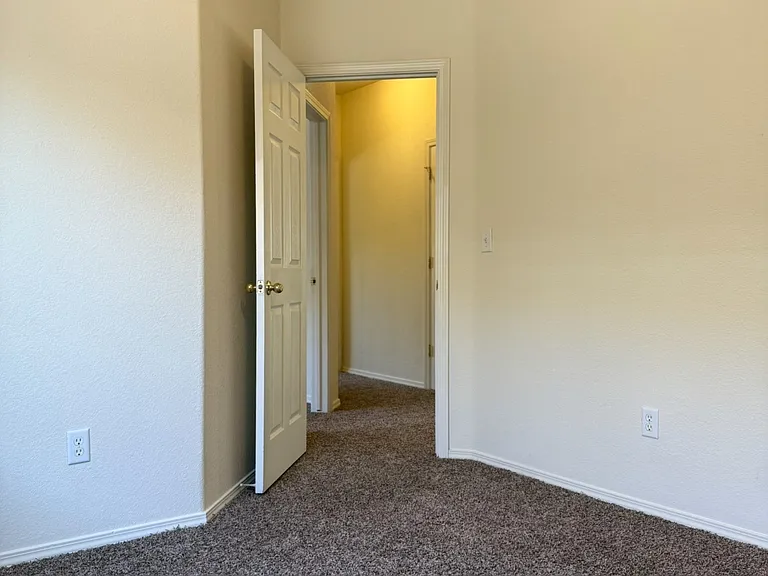 2675 Antares Ct — Photo 16