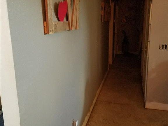 5th image of 502 E Sandlewood Dr
