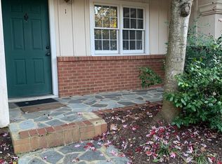 655 E Campus Rd APT 1, Athens, GA 30605