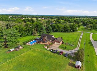 1038 Kansas Ln, Gallatin, TN 37066