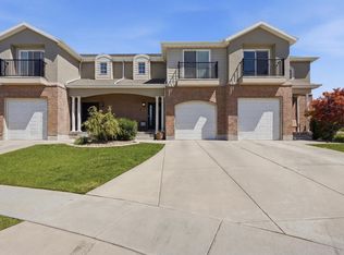 264 E July Ln, Saratoga Springs, UT 84045