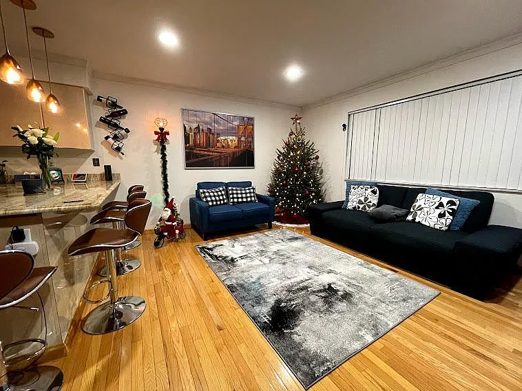 1 bed, 680 sqft, $2,000 — Photo 2