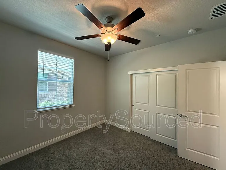 948 Posey St — Photo 17