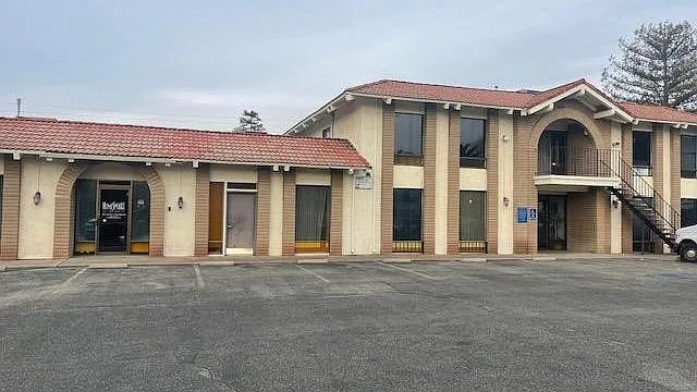 1414 San Carlos Ave — Photo 115