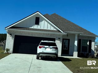 21201 Explorer Dr, Robertsdale, AL 36567