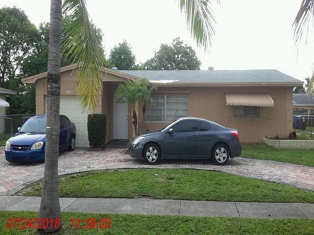 1st image of 2740 NW 36th Ave