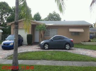 2740 NW 36th Ave, Lauderdale Lakes, FL 33311