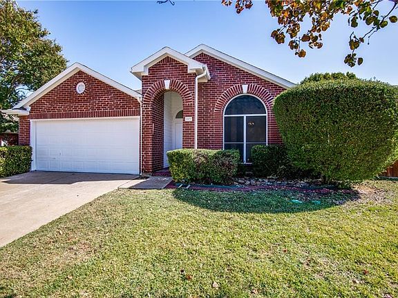 2nd image of 2077 Tara Ct