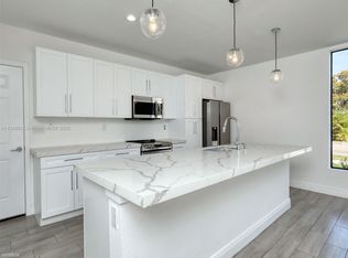 116 NW 41st St #104, Fort Lauderdale, FL 33309