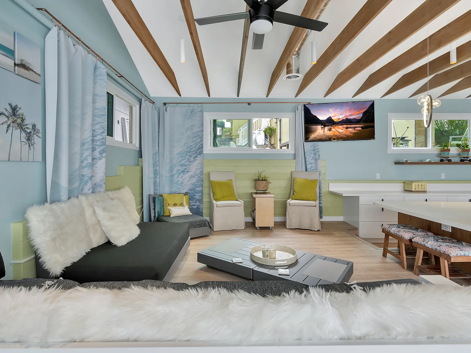 2 bed, 2000 sqft, $8,582 — Photo 4