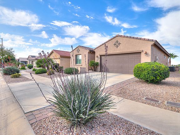 2nd image of 2632 E Desert Wind Dr