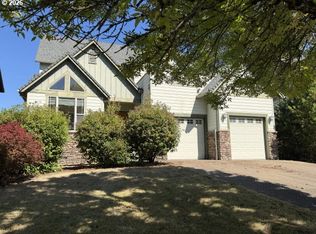 11221 SE Vernazza Ln, Happy Valley, OR 97086