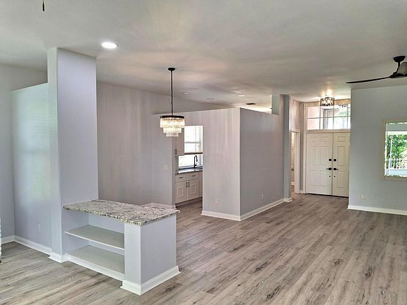 5th image of 7504 SE Marsh Fern Lane