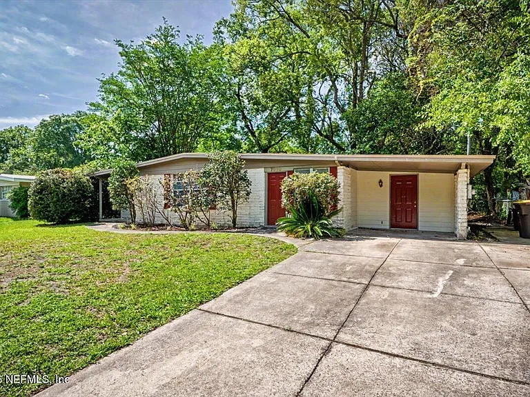 7010 Arques Rd — Photo 4