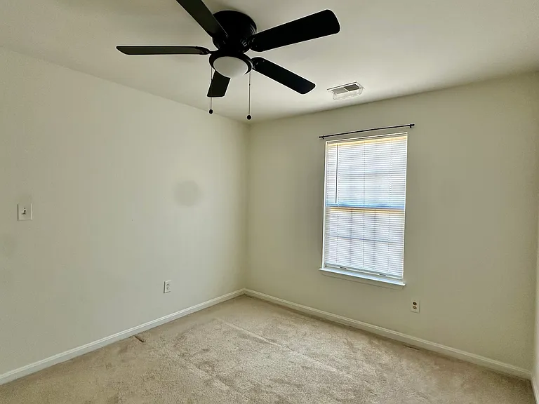 9242 Jessica Dr — Photo 18