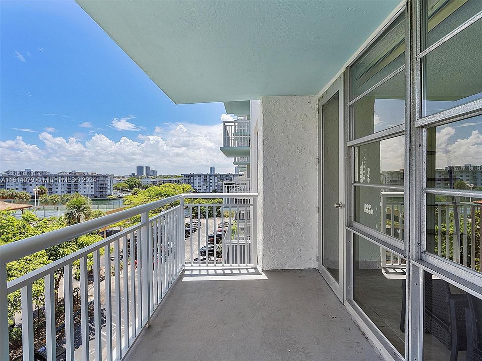 1st image of 301 174th St APT 610