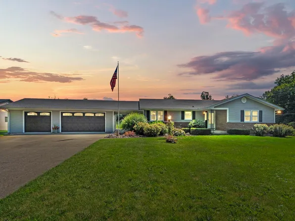 17846 Lima Rd, Huntertown, IN 46748