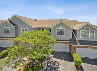 361 Lucille Ln, Schaumburg, IL 60193