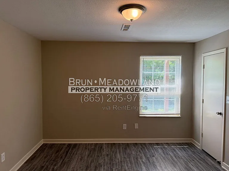 8719 Gleason Dr #A — Photo 17