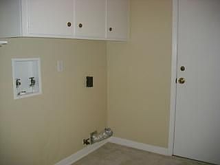 4th image of 438 Shadow Creek Dr