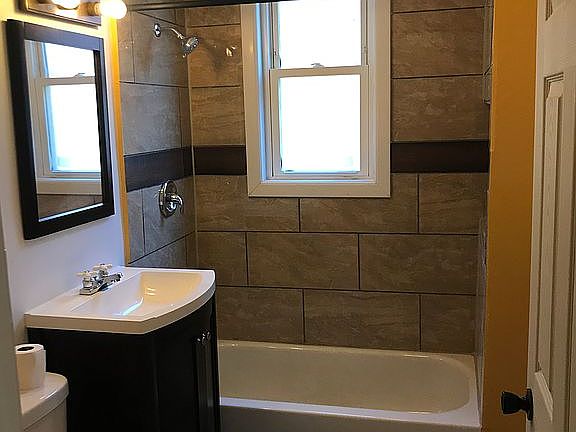 2nd image of 4717 Henry Ave