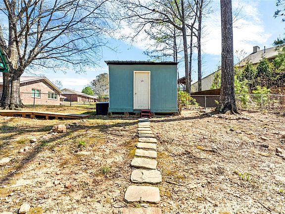 4th image of 3009 Grouse Ave