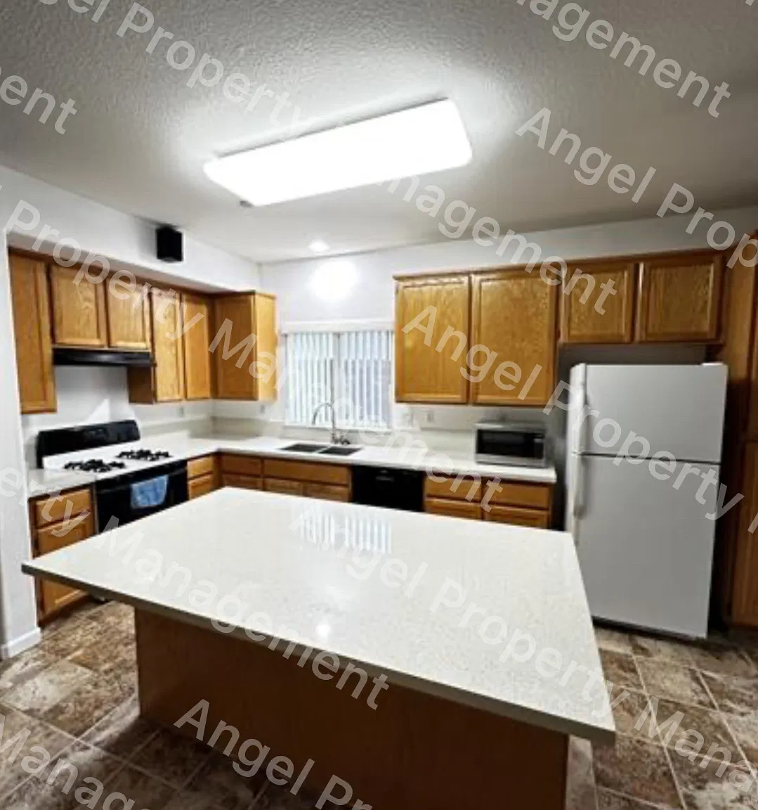 8203 Red Elk Dr - 1 — Photo 2