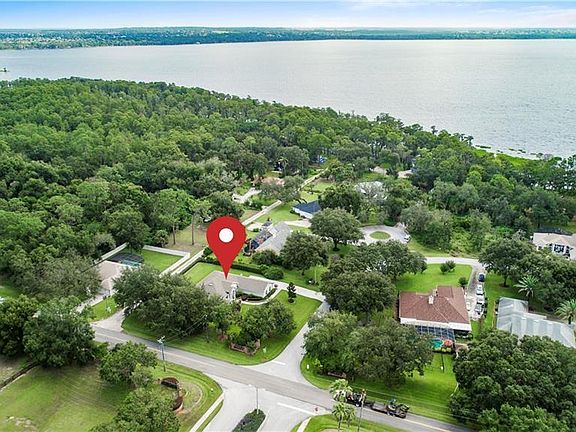 5th image of 9550 Louisa Woods Ct