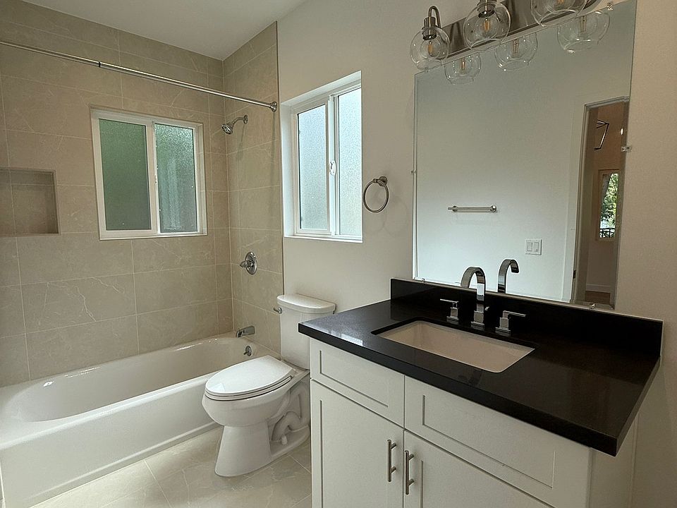 2nd image of 5815 Tampa Ave #3