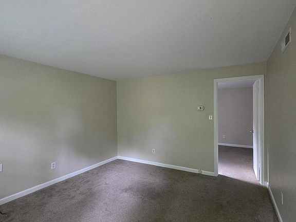 4th image of 1571 Blanton Ave SE #3