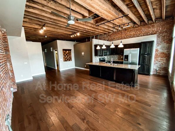 412 South Ave #202