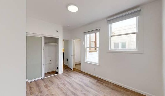 5th image of 1555 Chestnut St APT 34