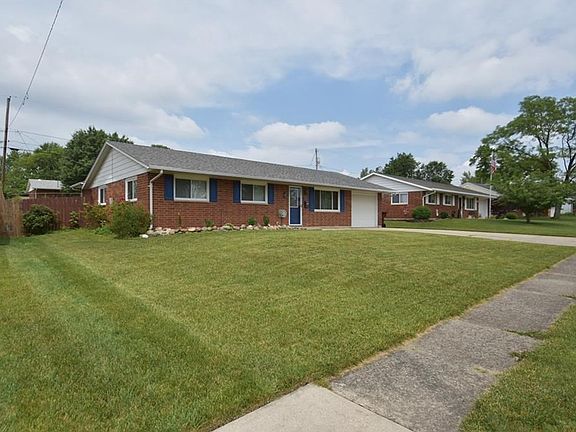 3rd image of 4303 Green Meadows Dr
