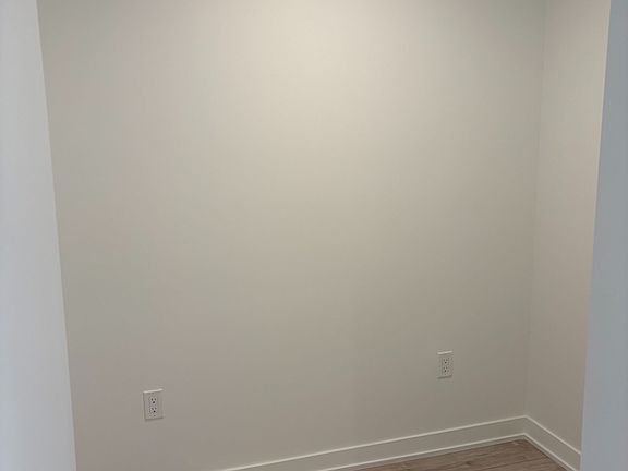 5th image of 740 Whitlock Ave #615