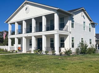 401 W Owens St, Show Low, AZ 85901