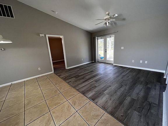 5th image of 938 Eisenhower Blvd