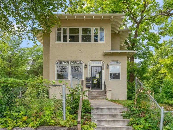 2301 Emerson Ave N, Minneapolis, MN 55411