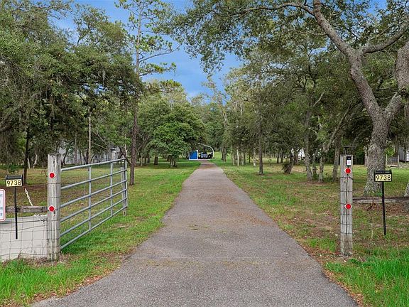 3rd image of 9738 TOWER PINE DRIVE