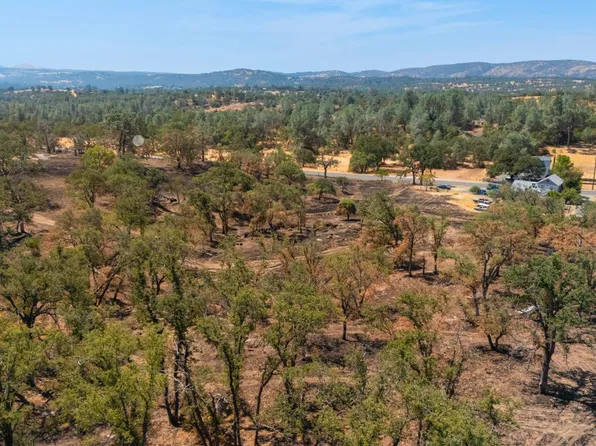 777 Antelope St, Copperopolis, CA 95228