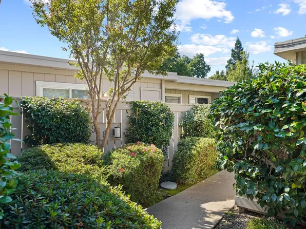 918 Commons Dr, Sacramento, CA 95825