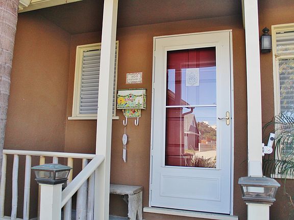 3rd image of 3170 Strathmore Dr