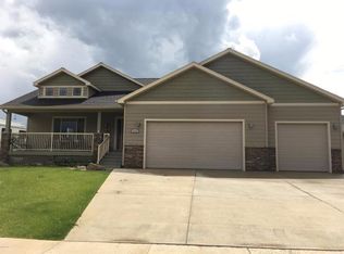 1308 Camas Dr, Great Falls, MT 59404