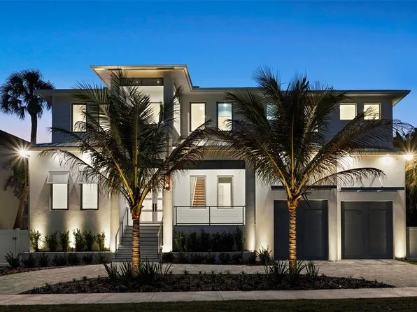 423 S Royal Poinciana Dr, Tampa, FL 33609