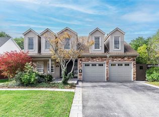 436 Goodram Dr, Burlington, ON L7L 2K1