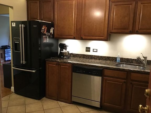 5th image of 500 Chase Dr APT 3