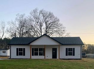 6 Maple St, Honea Path, SC 29654