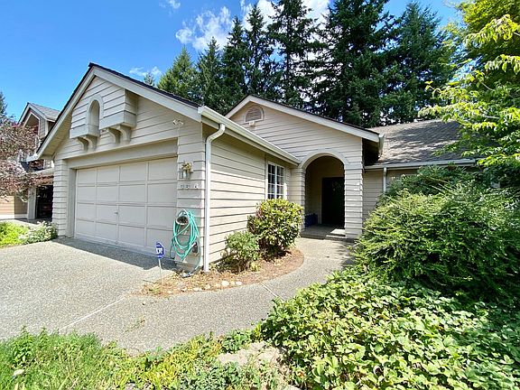 4th image of 3618 254th Ave SE