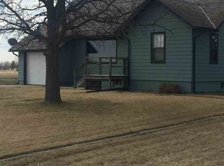 3310 Amherst Rd, Elm Creek, NE 68836